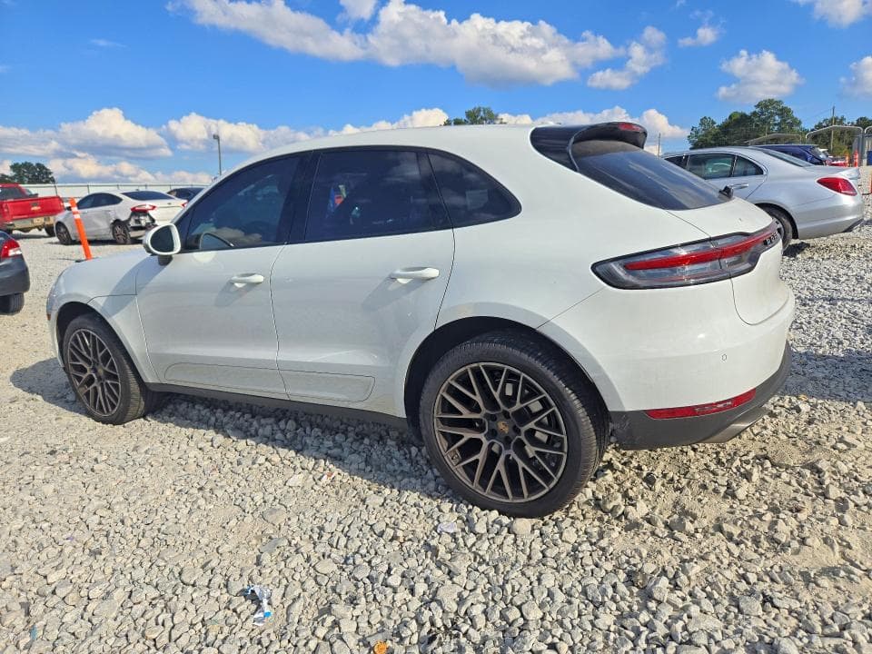 2020 PORSCHE MACAN 2
