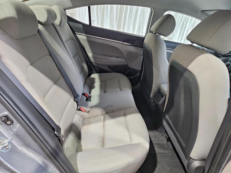 2017 HYUNDAI ELANTRA SE 10