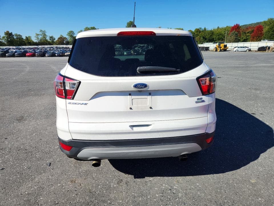 2017 FORD ESCAPE SE 6