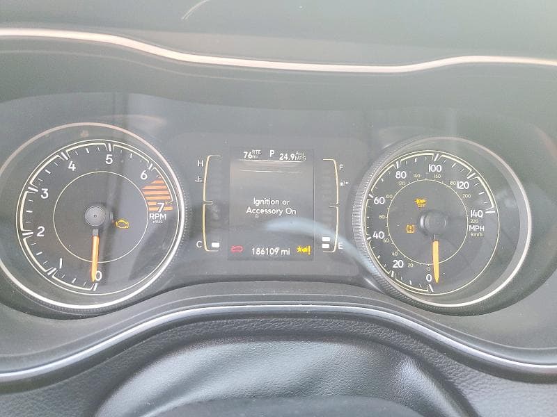 2021 JEEP CHEROKEE LATITUDE PLUS 9