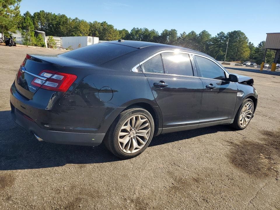 2019 FORD TAURUS LIMITED 3