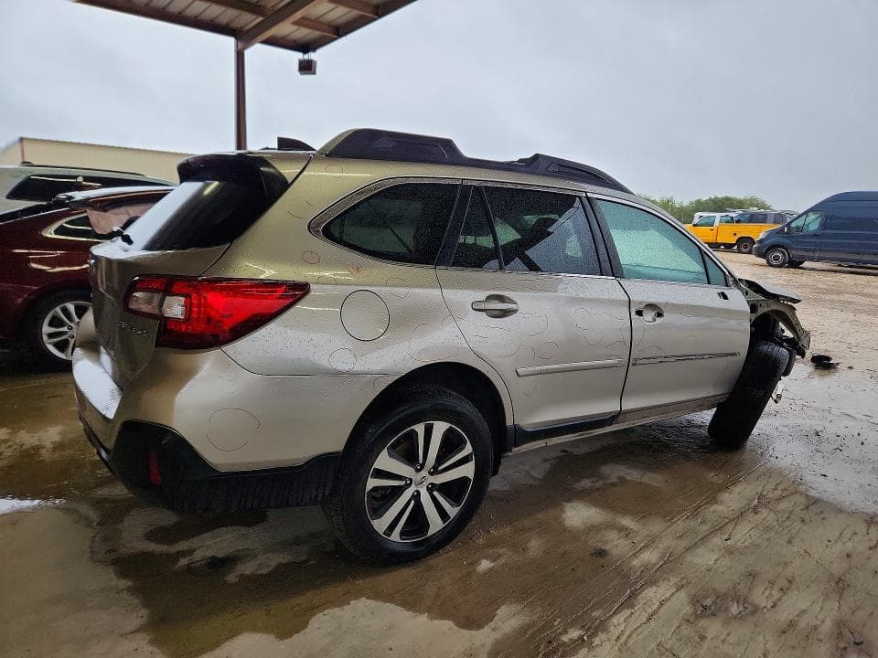 2018 SUBARU OUTBACK 2.5I LIMITED 3