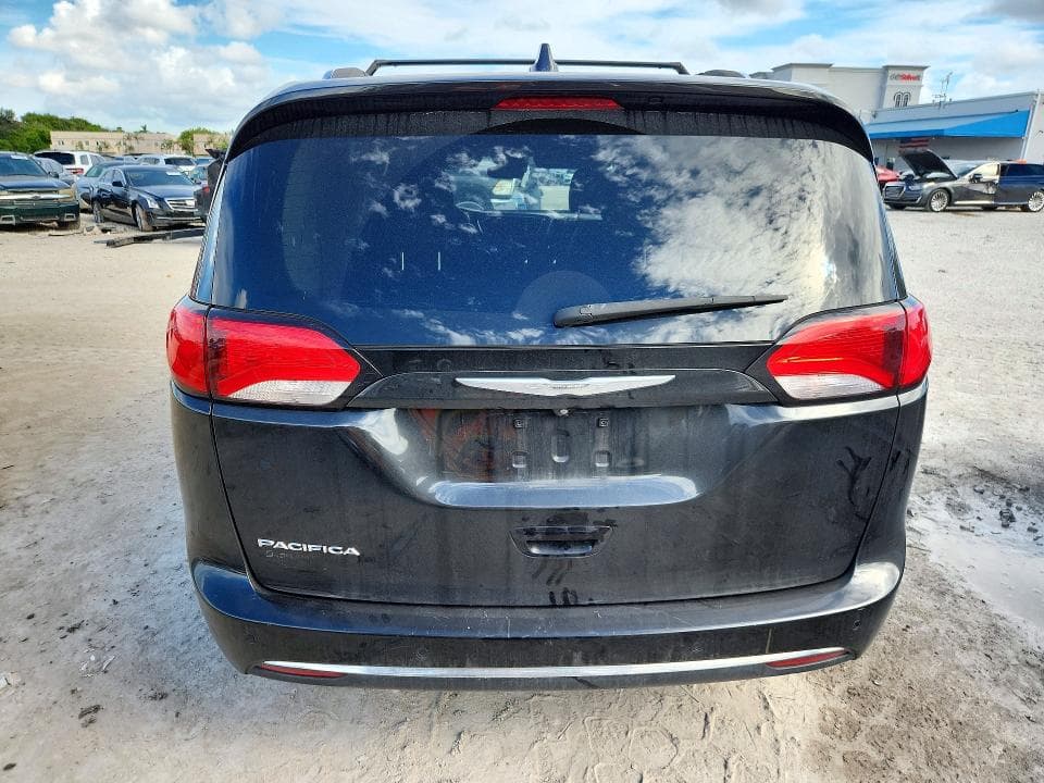 2017 CHRYSLER PACIFICA TOURING L PLUS 6