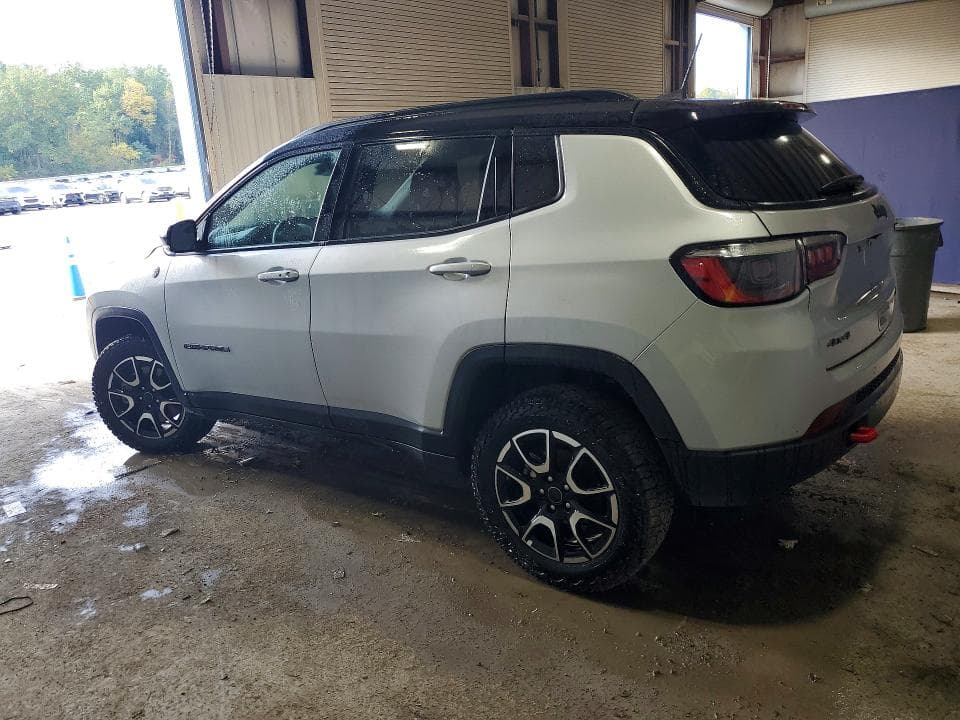 2025 JEEP COMPASS TRAILHAWK 2