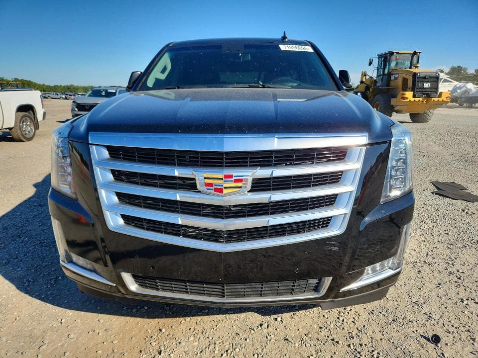 2018 CADILLAC ESCALADE LUXURY 5
