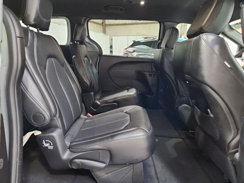 2026 CHRYSLER PACIFICA SELECT 11