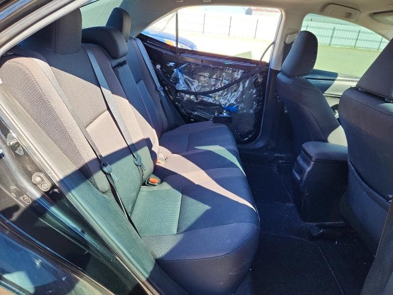 2019 TOYOTA COROLLA LE 10