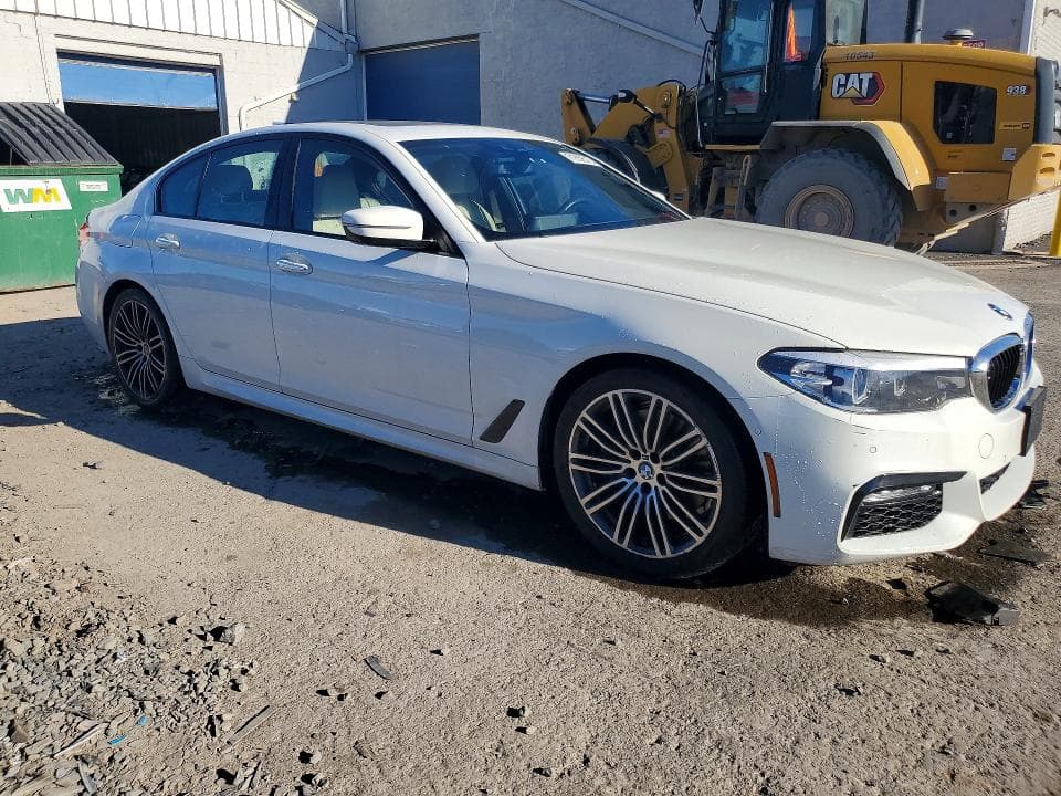 2017 BMW 530 XI 4