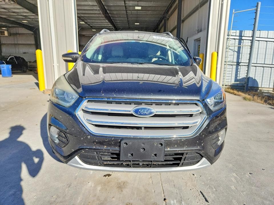 2017 FORD ESCAPE TITANIUM 5