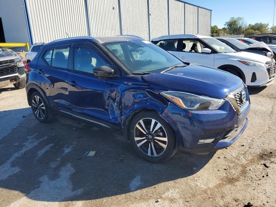 2020 NISSAN KICKS SR 4