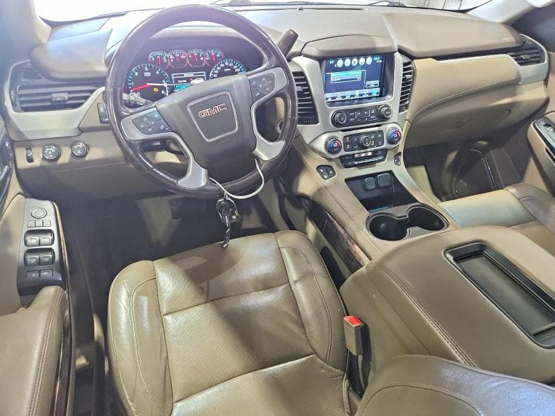 2020 GMC YUKON SLT 8