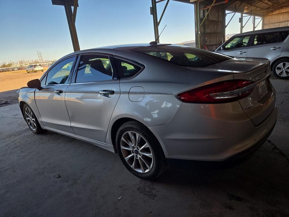 2017 FORD FUSION SE 2