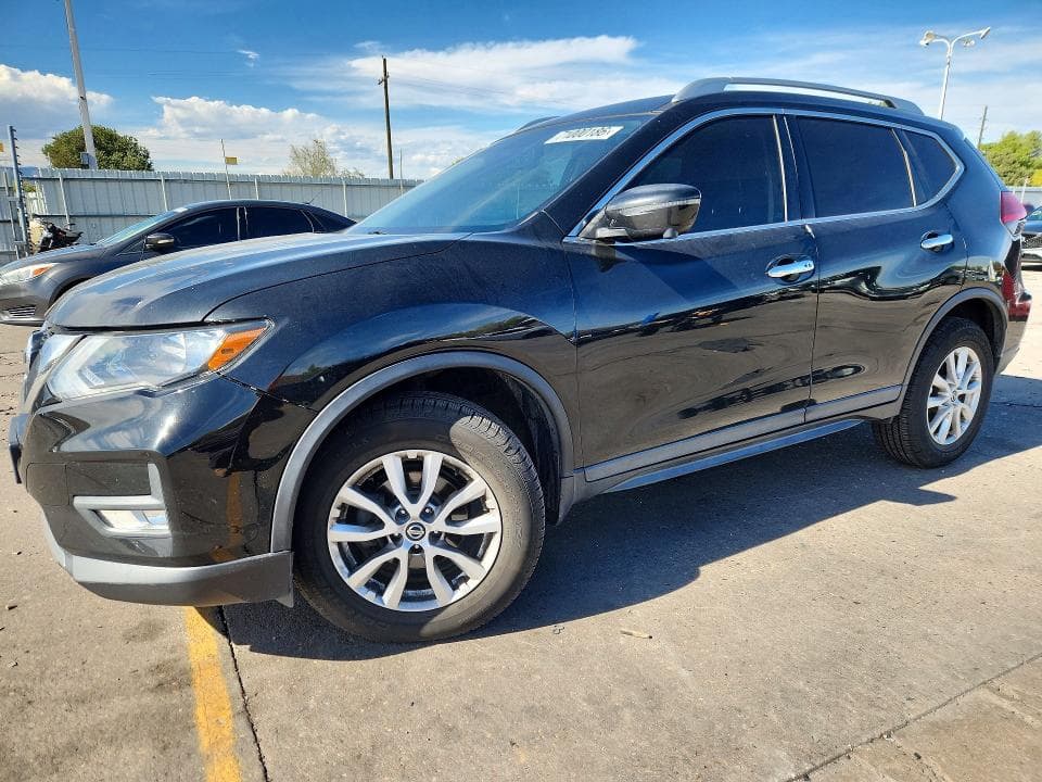 2017 NISSAN ROGUE SV