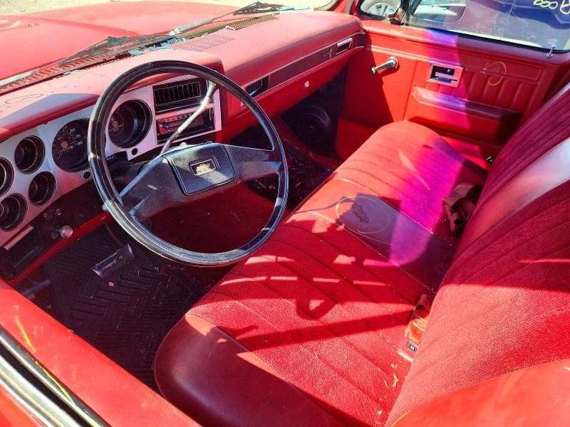1983 CHEVROLET C20 8