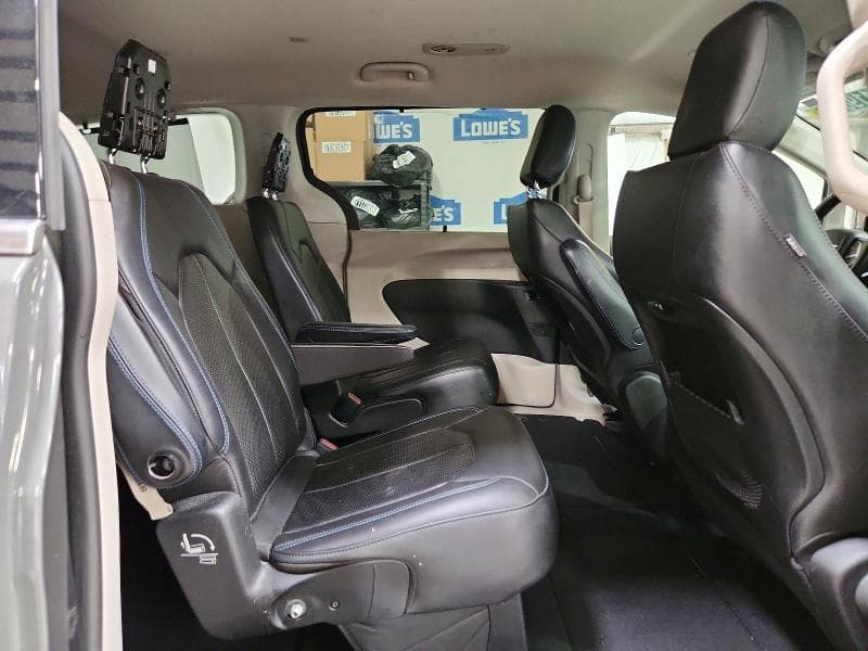 2021 CHRYSLER PACIFICA TOURING L 11