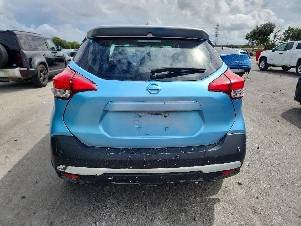 2020 NISSAN KICKS SR 6