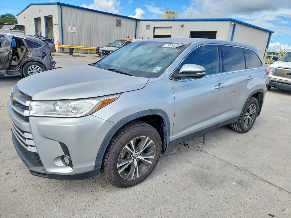 2019 TOYOTA HIGHLANDER LE PLUS - 1