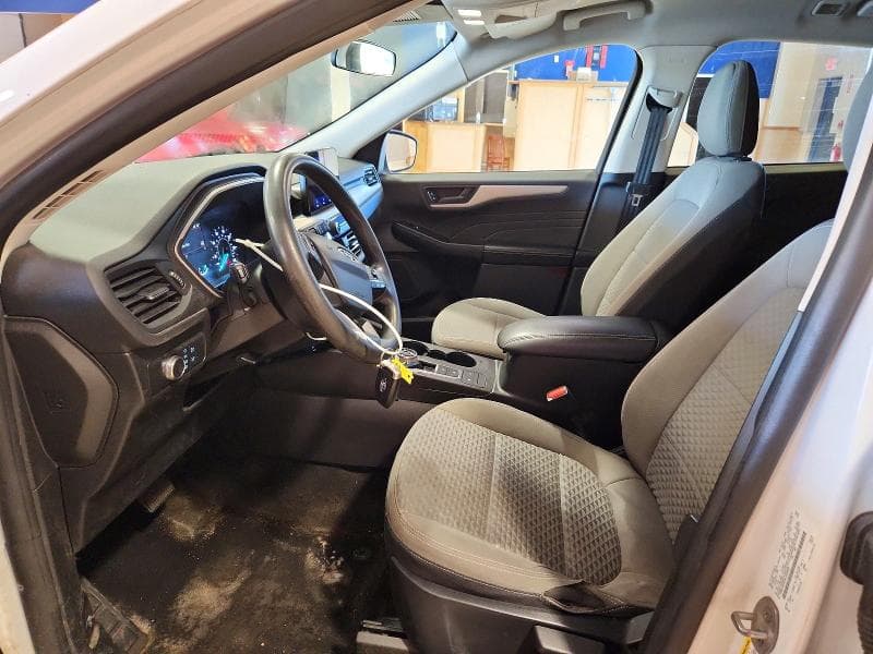 2022 FORD ESCAPE SE 7