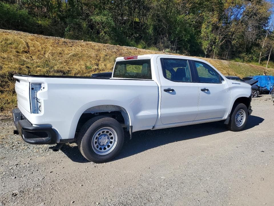 2026 CHEVROLET SILVERADO C1500 3