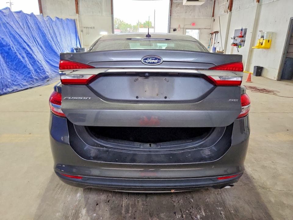 2017 FORD FUSION SE 6