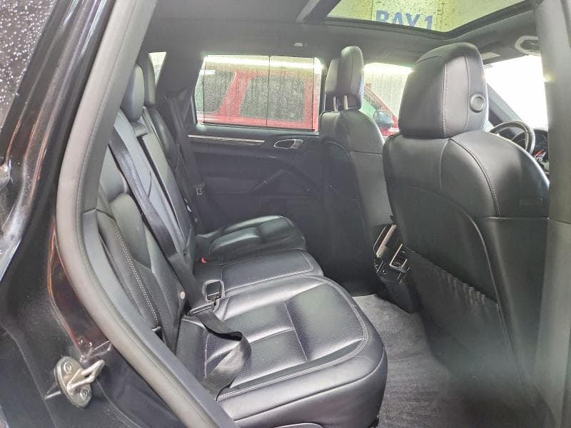 2018 PORSCHE CAYENNE 10