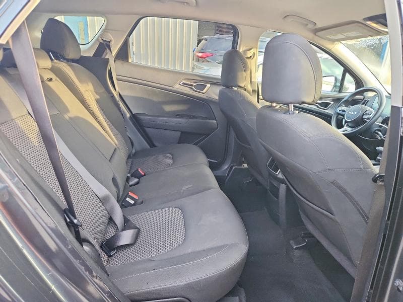 2023 KIA SPORTAGE LX 11