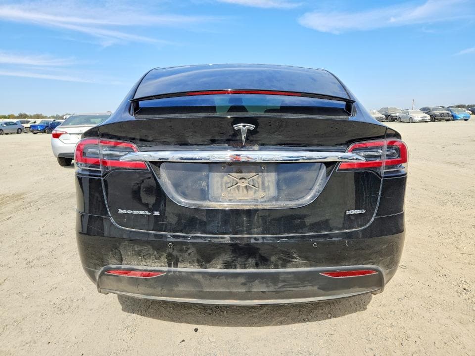 2018 TESLA MODEL X 6