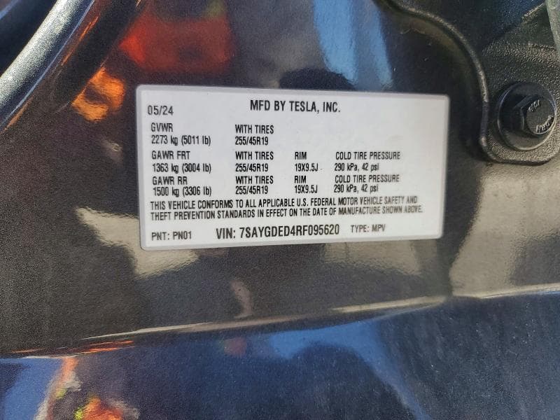 2024 TESLA MODEL Y 12