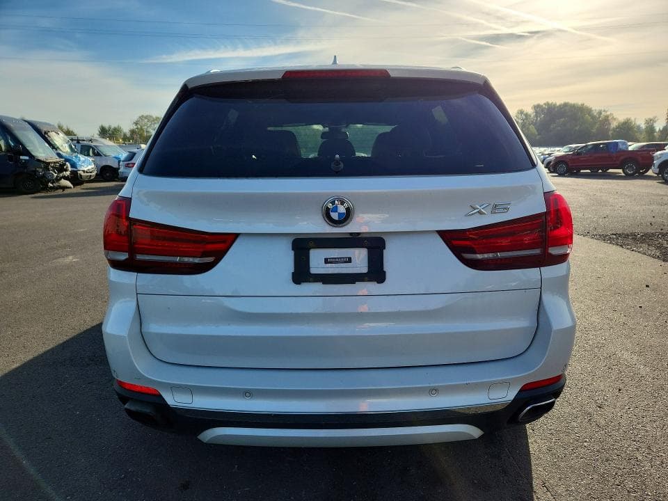 2017 BMW X5 XDR40E 6