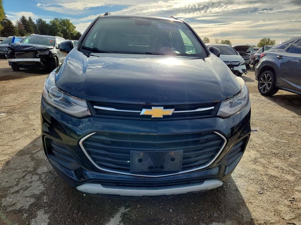 2019 CHEVROLET TRAX 1LT 5