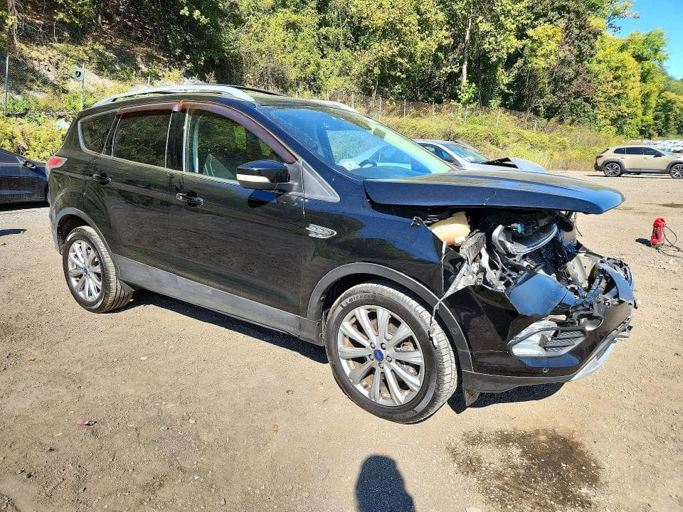 2017 FORD ESCAPE TITANIUM 4