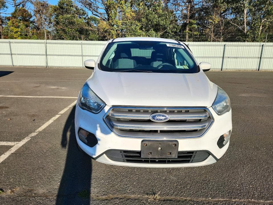 2017 FORD ESCAPE SE 5