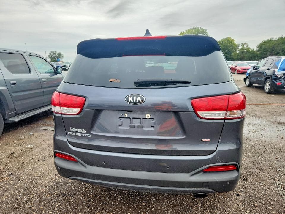 2017 KIA SORENTO LX 6