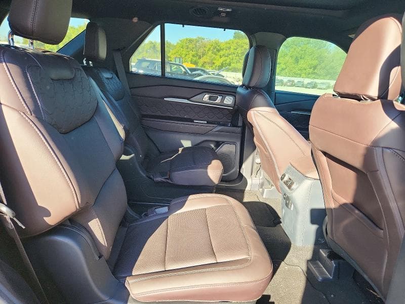2025 FORD EXPLORER PLATINUM 11