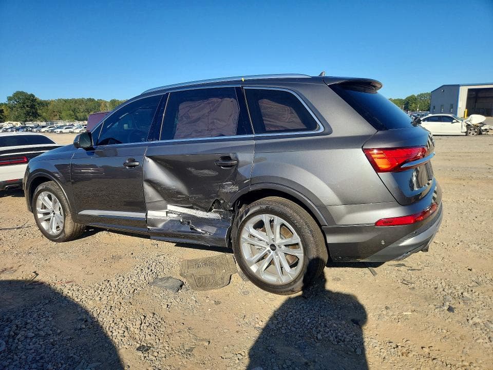 2025 AUDI Q7 PREMIUM PLUS 2