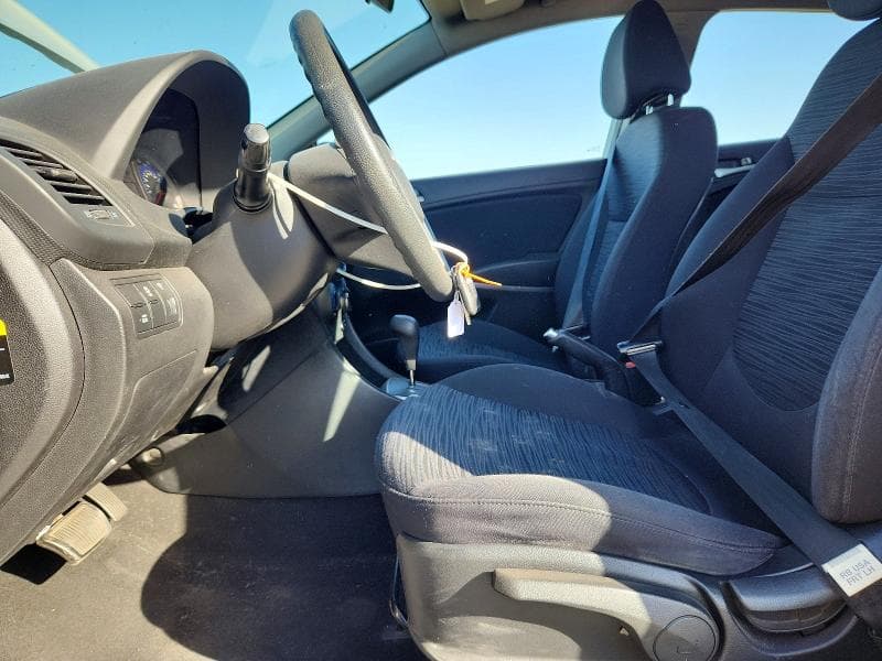 2017 HYUNDAI ACCENT SE 7