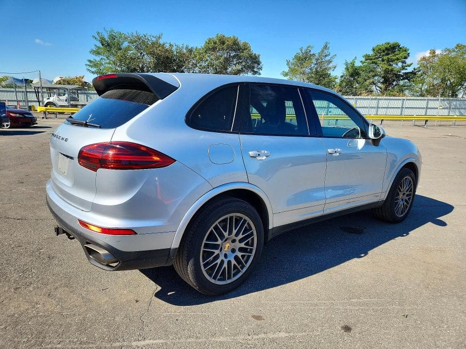 2018 PORSCHE CAYENNE 3