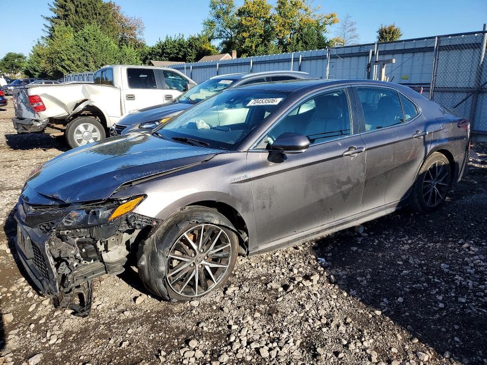 2021 TOYOTA CAMRY SE