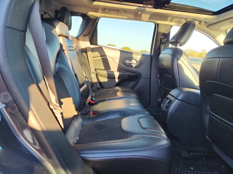 2019 JEEP CHEROKEE LATITUDE PLUS 11