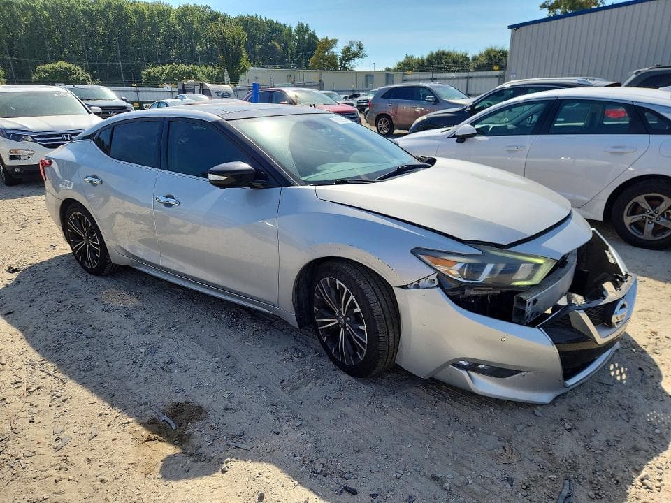 2017 NISSAN MAXIMA PLATINUM 4