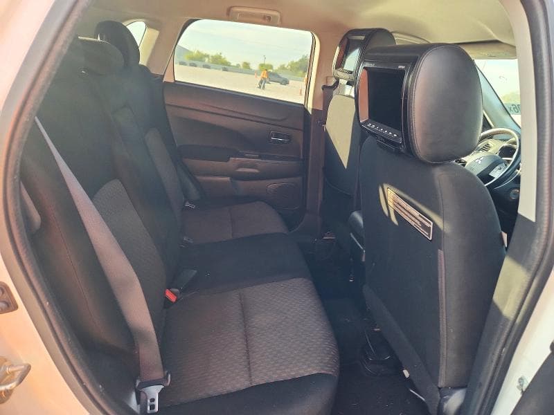 2018 MITSUBISHI OUTLANDER 10