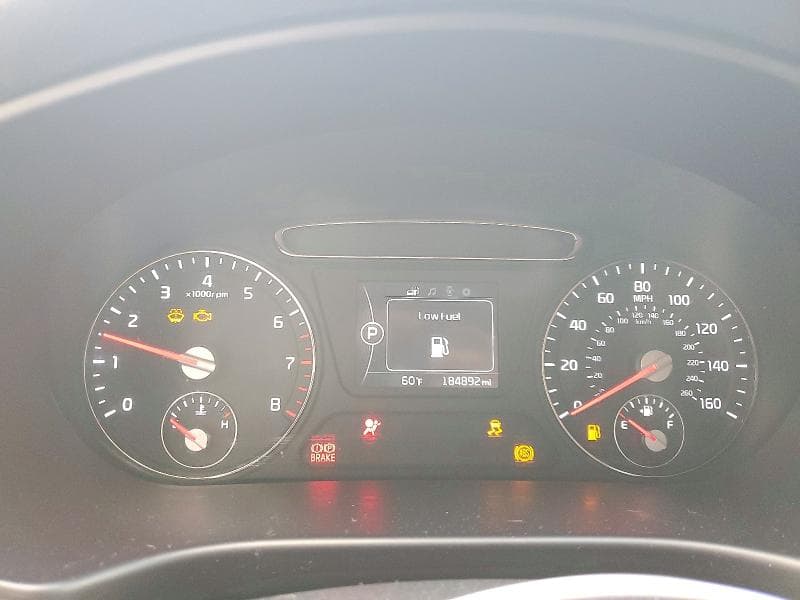 2018 KIA SORENTO LX 9