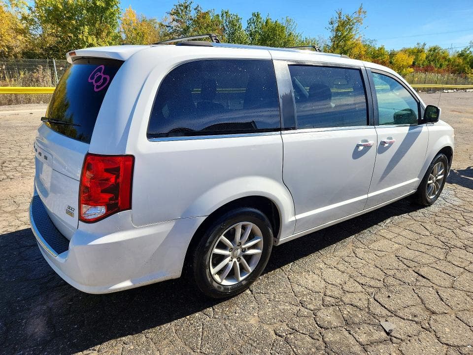2019 DODGE GRAND CARAVAN SXT 3