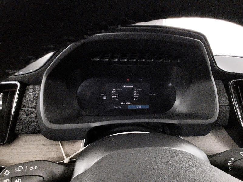 2025 VOLVO XC90 CORE 9