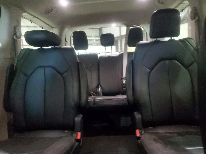 2020 CHRYSLER PACIFICA TOURING L 10
