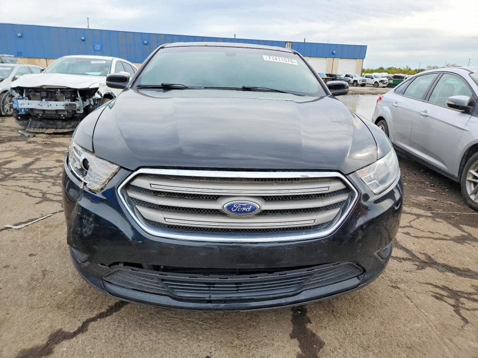 2018 FORD TAURUS SEL 5