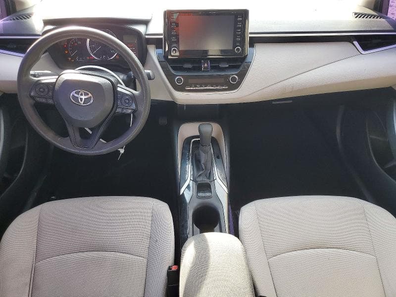 2020 TOYOTA COROLLA LE 8