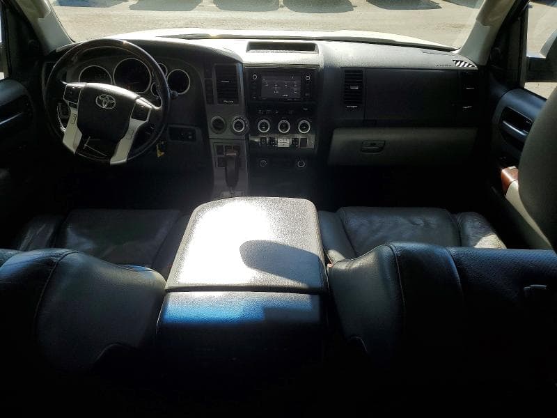 2017 TOYOTA SEQUOIA PLATINUM 8