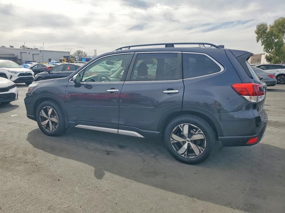 2019 SUBARU FORESTER TOURING 2
