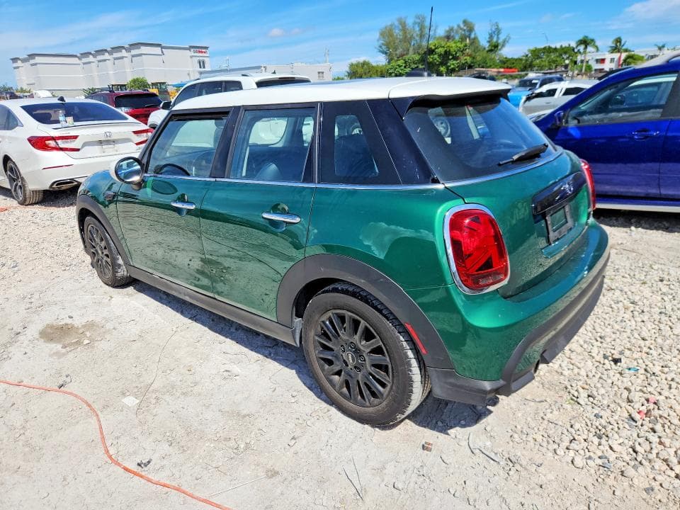 2022 MINI COOPER 2